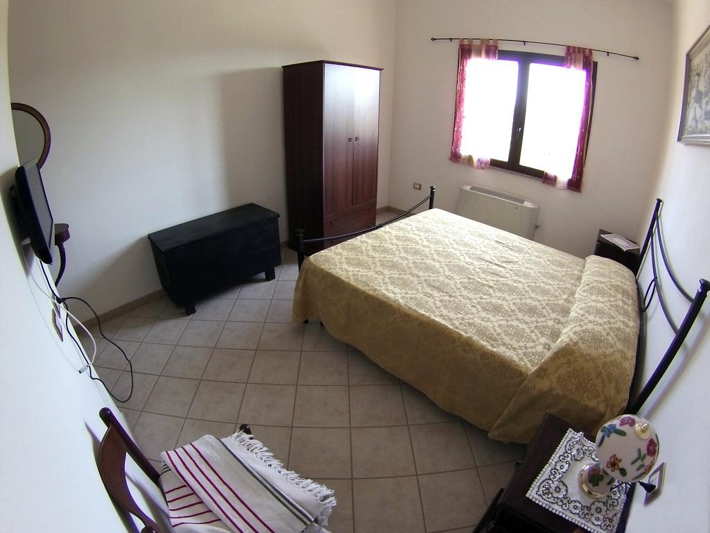 B&B Su Tintillu Gonnesa Rum bild